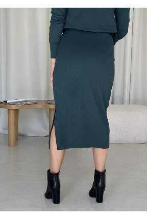 Тепла спідниця в рубчик на флісі з боковим розрізом, пояс на резинці.