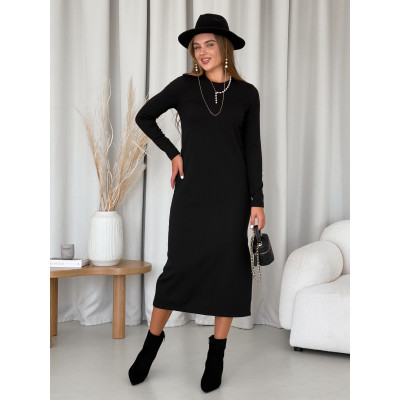 Тепла довга сукня в рубчик на флісі. Сукня вільного фасону з довгими рукавами, круглим вирізом, розрізом збоку.  