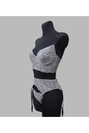 Комплект кружевного белья белого цвета с гартерами черного цвета на бедра 5442