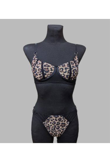 Комплект белья черного цвета бюстгальтер и трусики со вставками леопардового цвета 5450