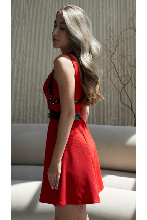 Портупея-оборот на платье с лаковым покрытием 133l