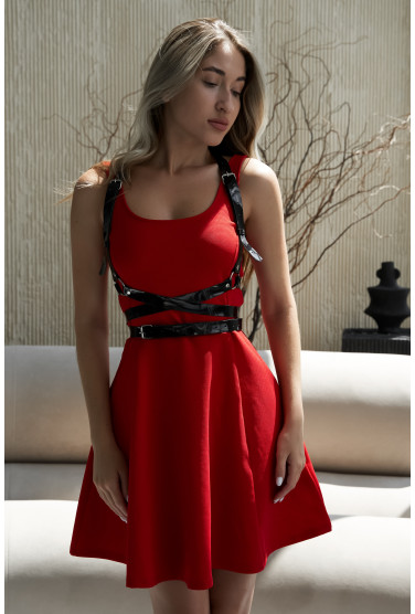 Портупея-оборот на платье с лаковым покрытием 133l