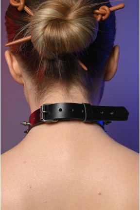 Чокер жіночий з шипами 601