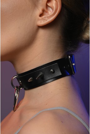 Чокер жіночий з шипами 608