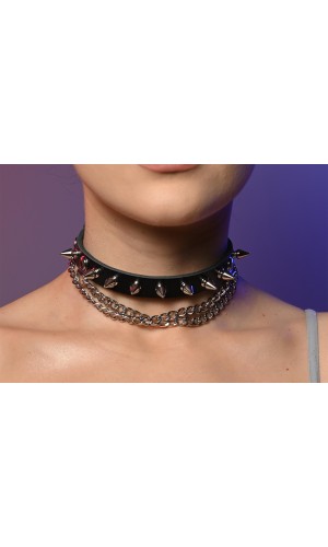 Чокер вузький жіночий з шипами та ланцюжками 609