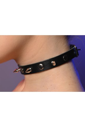Чокер жіночий з шипами 617