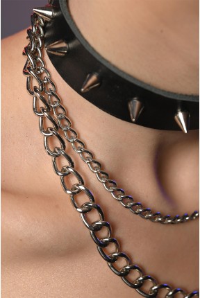 Чокер жіночий з шипами 620