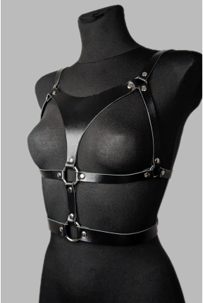 Женская портупея на грудь с кольцами 2024